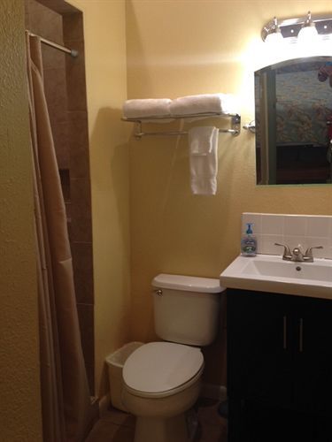 Kona Kai Inn Sanibel