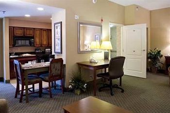 Pensacola Suites Hotel