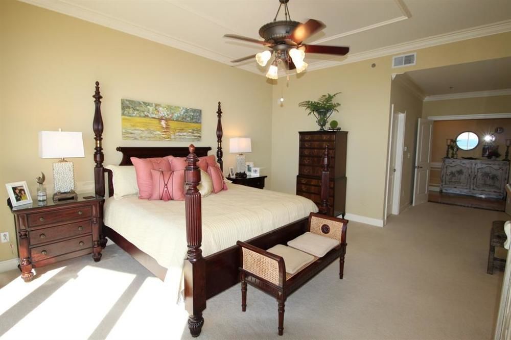 Hotel La Playa By Luxury Coastal Vacations 4*