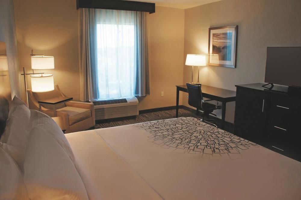 Comfort & Melbourne-viera Hotel 2*