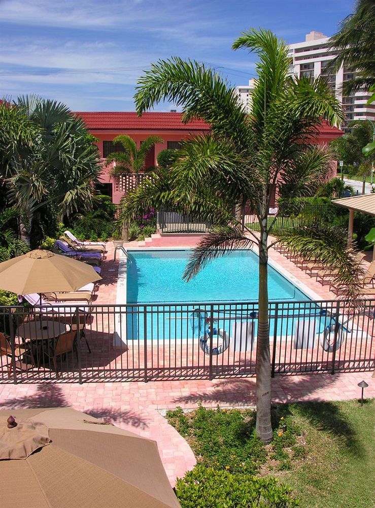 Hotel Away Lauderdale-by-the-Sea