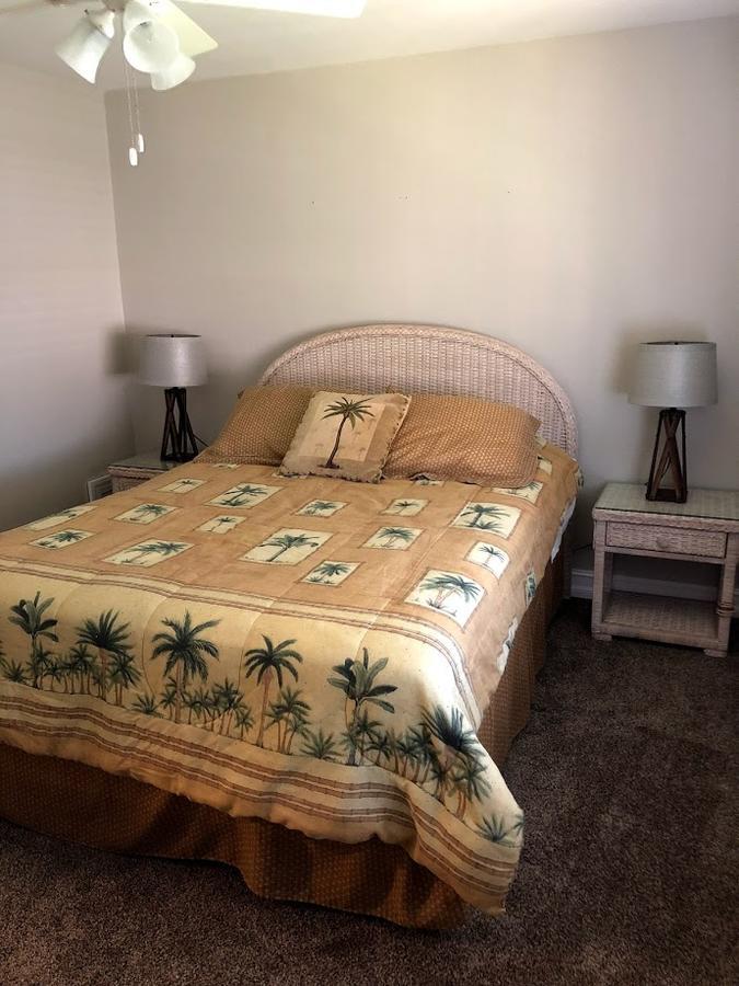 Beach Road Villas * Sanibel