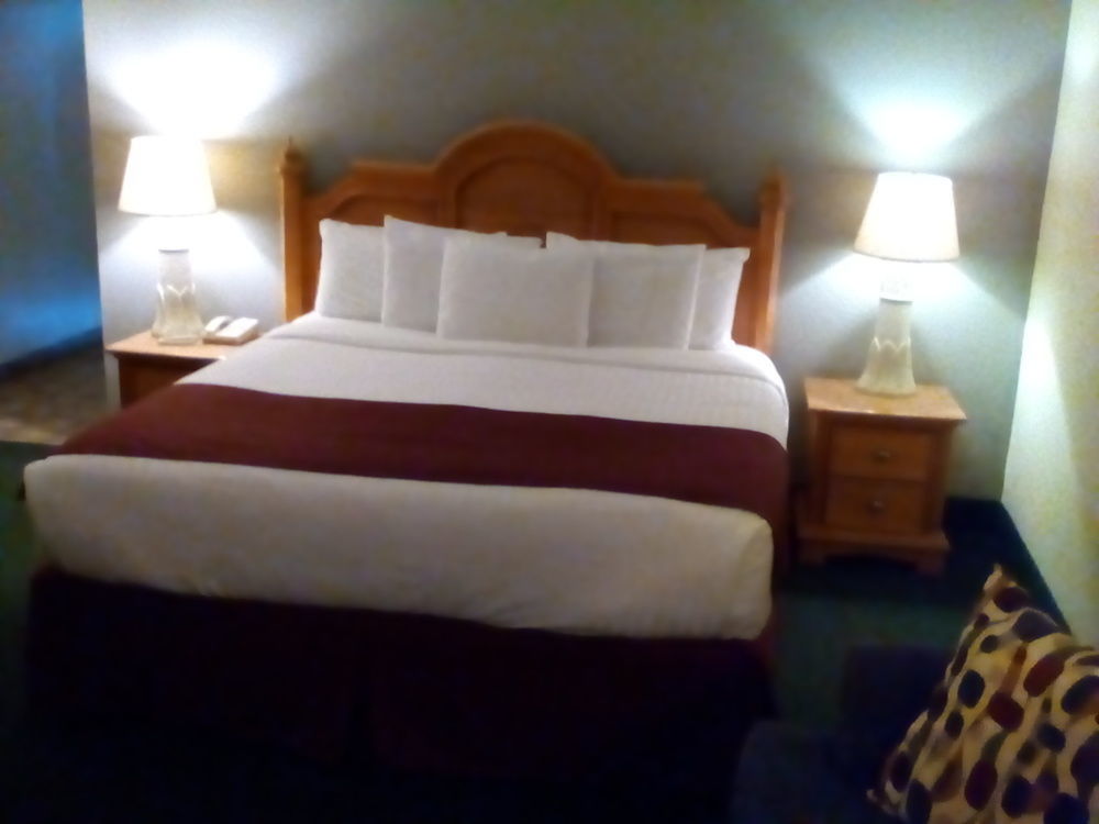 Resort Dockside &