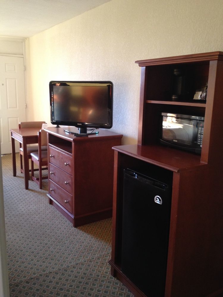 Baymont By Wyndham Panama Hotel Panama City Beach