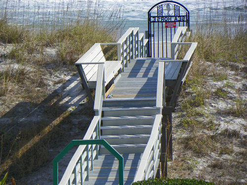 Seahorse Oceanfront 2*