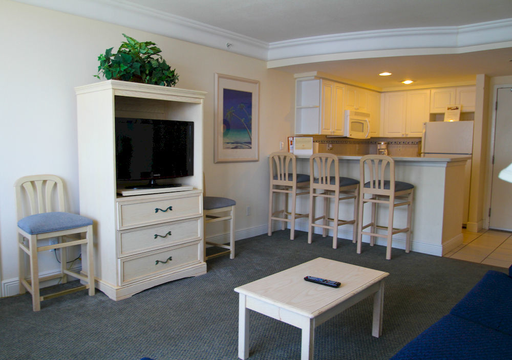 Daytona Oceanfront Condostudio Aparthotel 3*