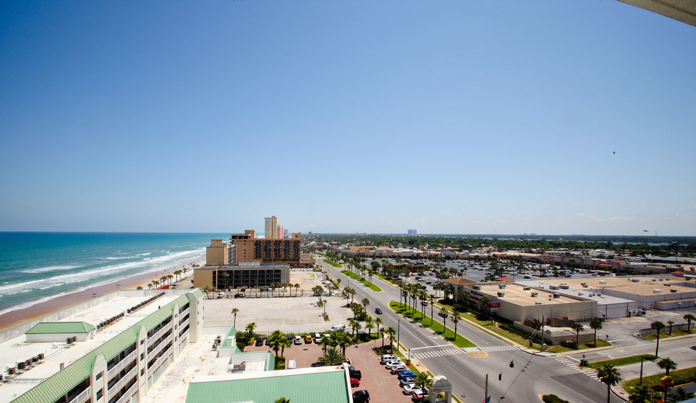 Daytona Oceanfront Condostudio 3*