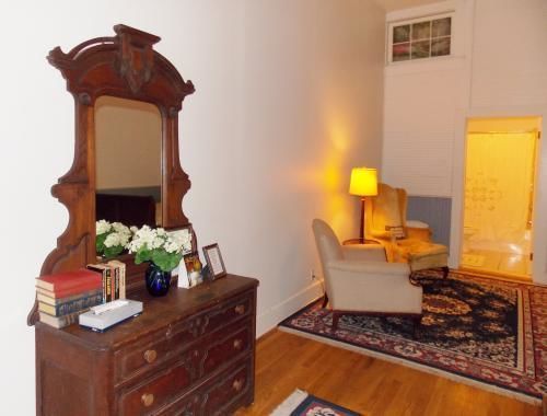 Adventures Unlimited Hotel