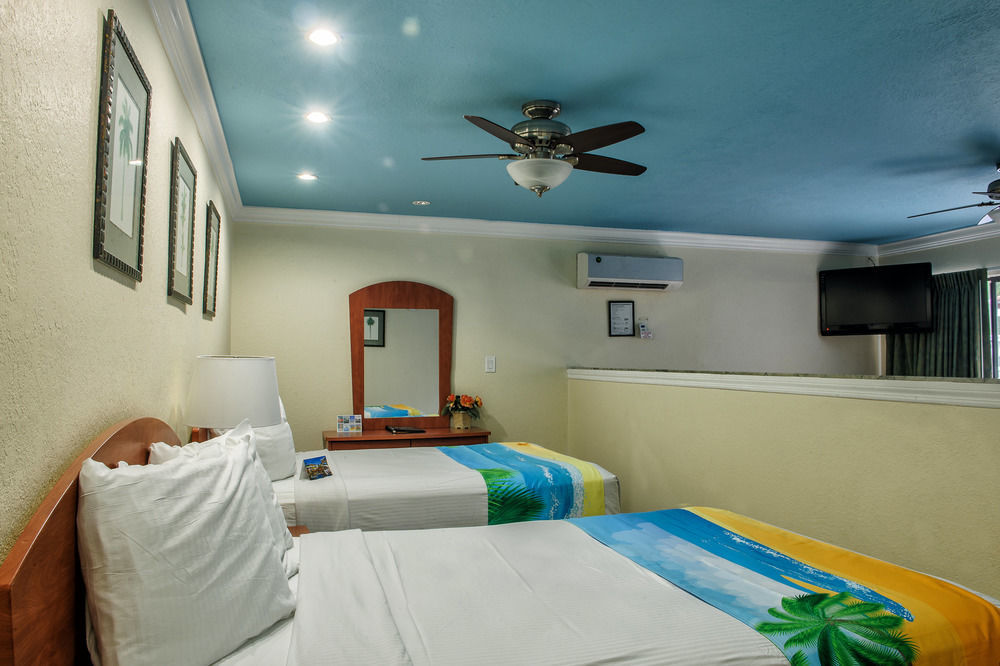 Hotel Bayview Plaza Waterfront 3*