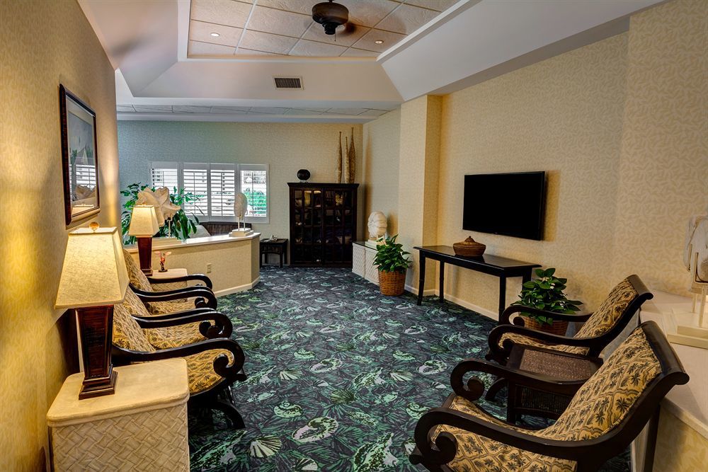 Bahama House - Daytona Shores 3*