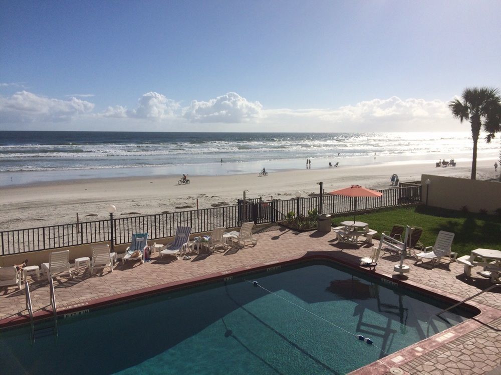 Beachside - Daytona - No Pool Hotel