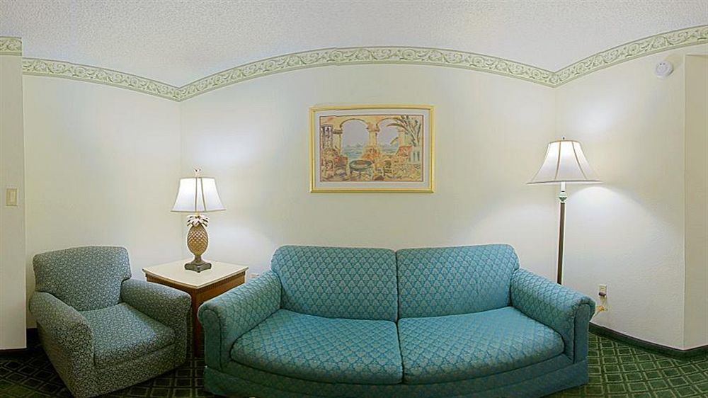 Hotel By Ihg Port St. Lucie