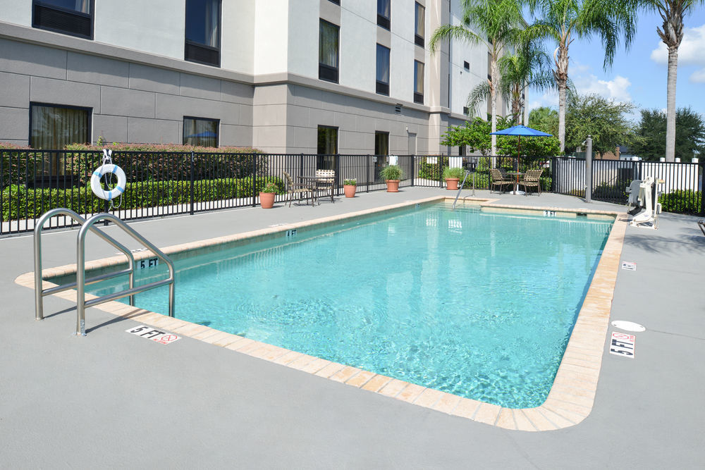 Hotel Hampton Vero Outlets
