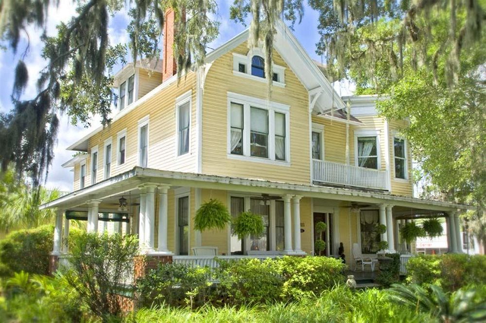 Hoyt House Luxury Bed & Breakfast 4*