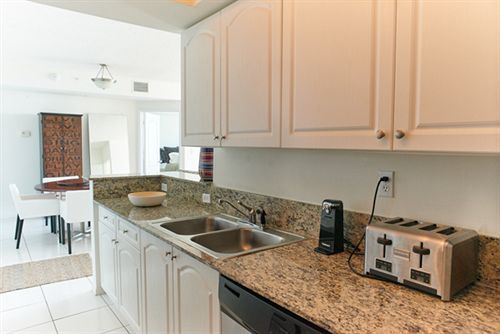 Intracoastal By 4*