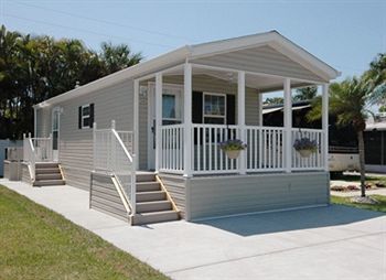 Buttonwood Bay Rv Campsite 3*