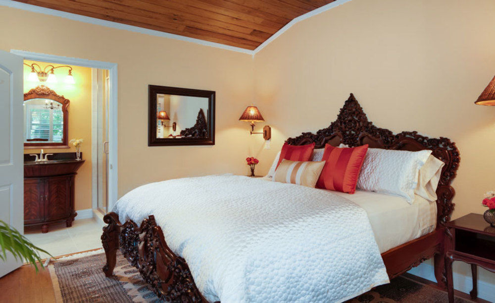 Seaglass Bed & Breakfast 4*