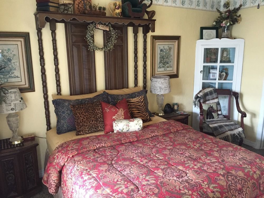 Shamrock Cove Inn Ocala