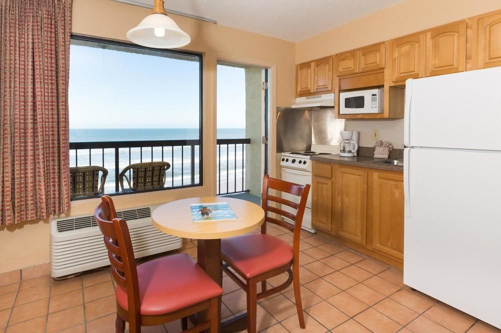 Home2 Ormond Oceanfront, Fl Hotel
