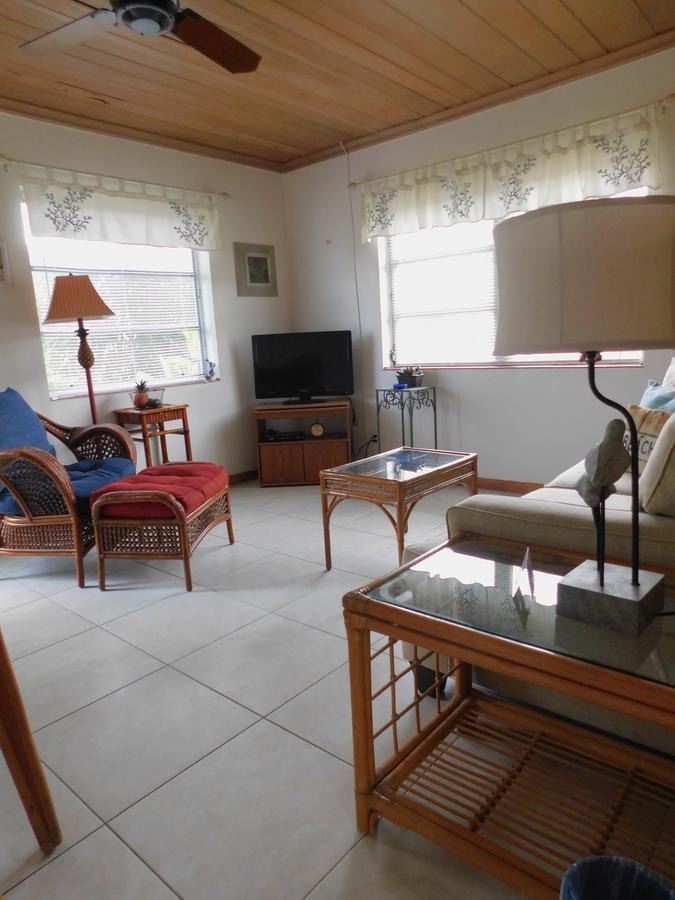 The Grove Apartment Delray Beach