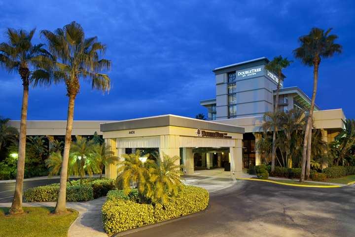 Hotel Doubletree By Hilton Palm Gardens 4*