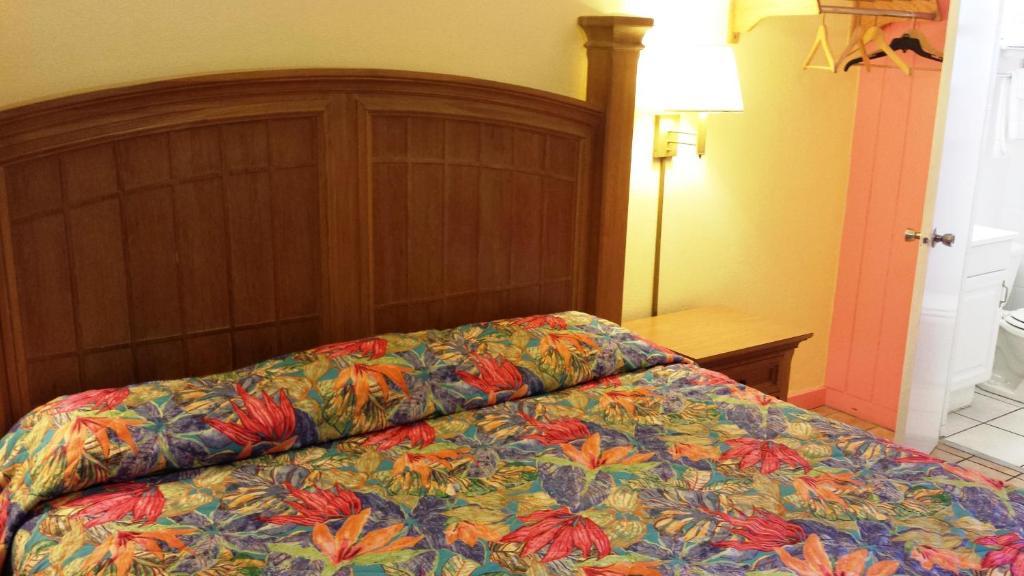 Motel By The Beach - 2*