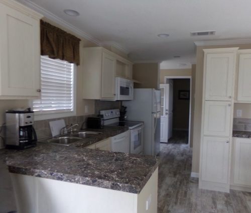 Southern Charm Rv Campsite 3*