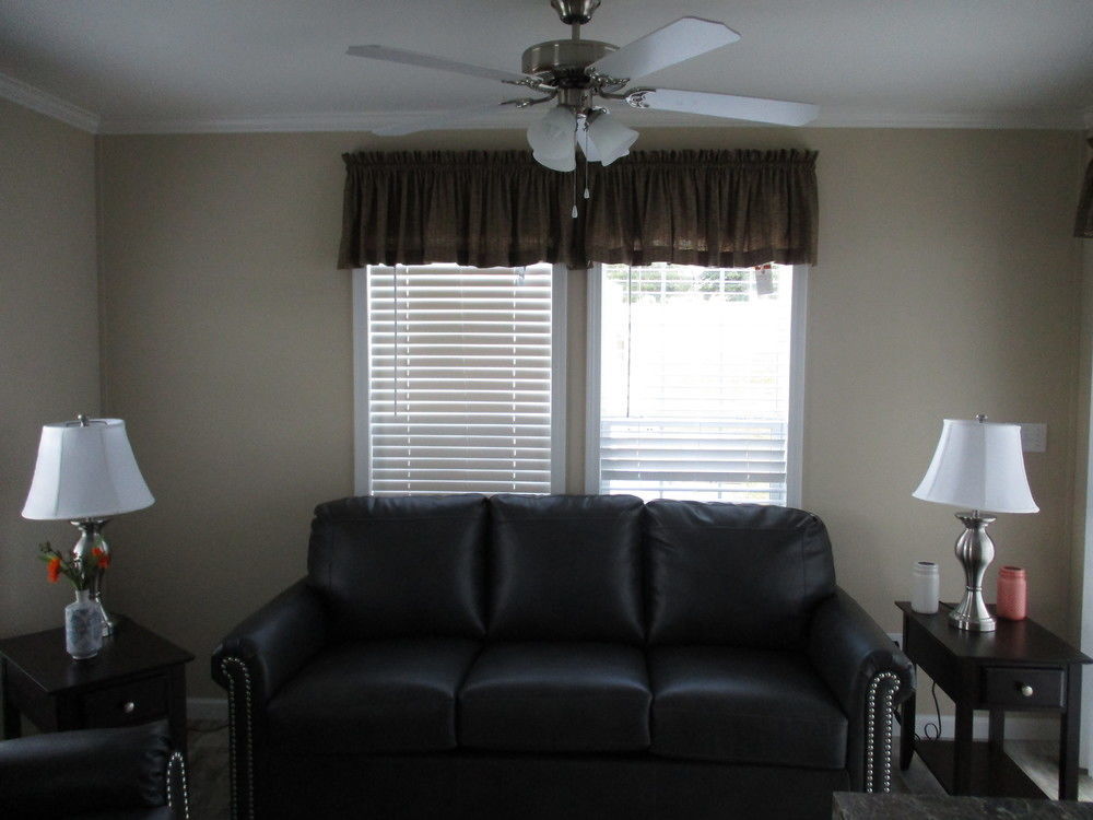 Majestic Oaks Rv Zephyrhills