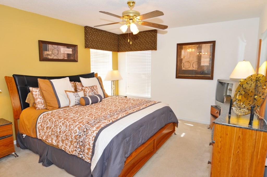 Aviana 101 Davenport