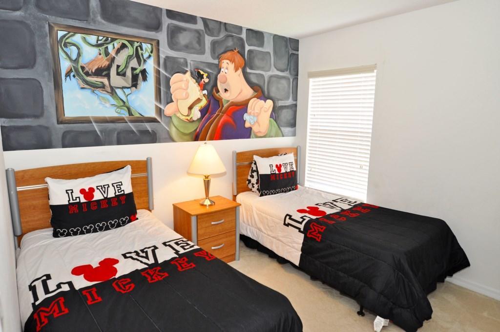 Aviana 101 Davenport