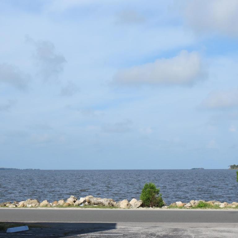 Beach Front Motel Cedar Key