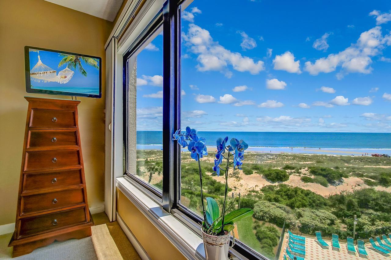 Amelia Island Oceanfront 2 Master * American Beach