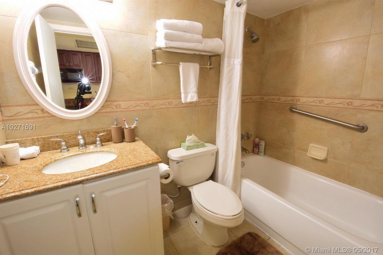 Marco Polo Full Oceanview Sunny Isles Beach