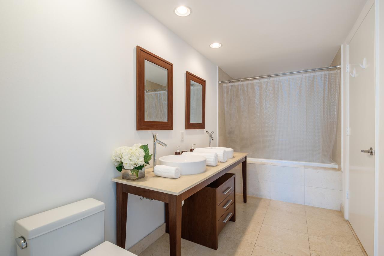 Icon Brickell Suites Apartment