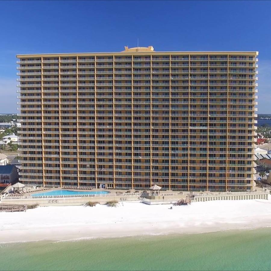Aparthotel Treasure Island 2102 Front
