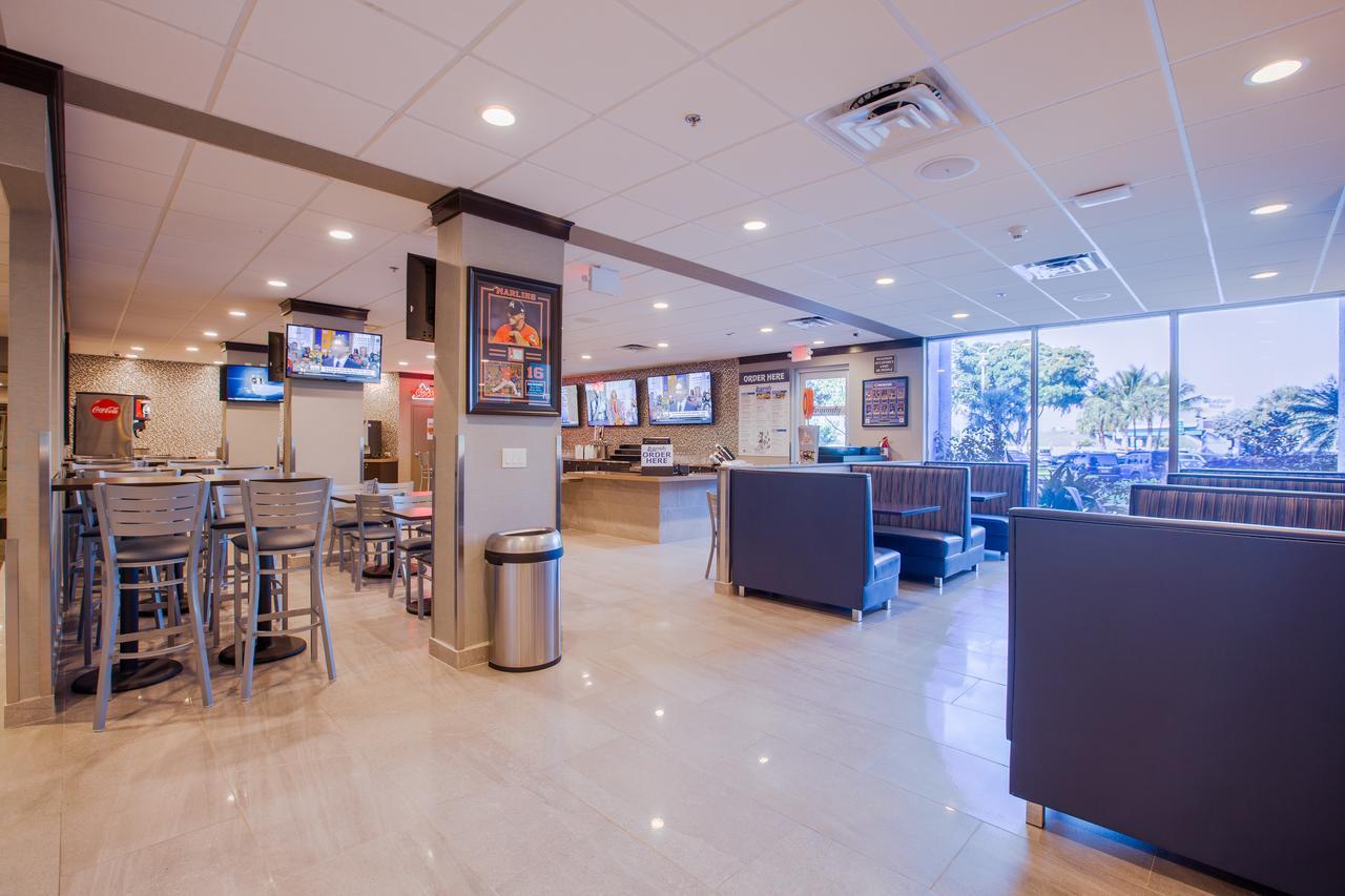 Hotel Stadium 3*
