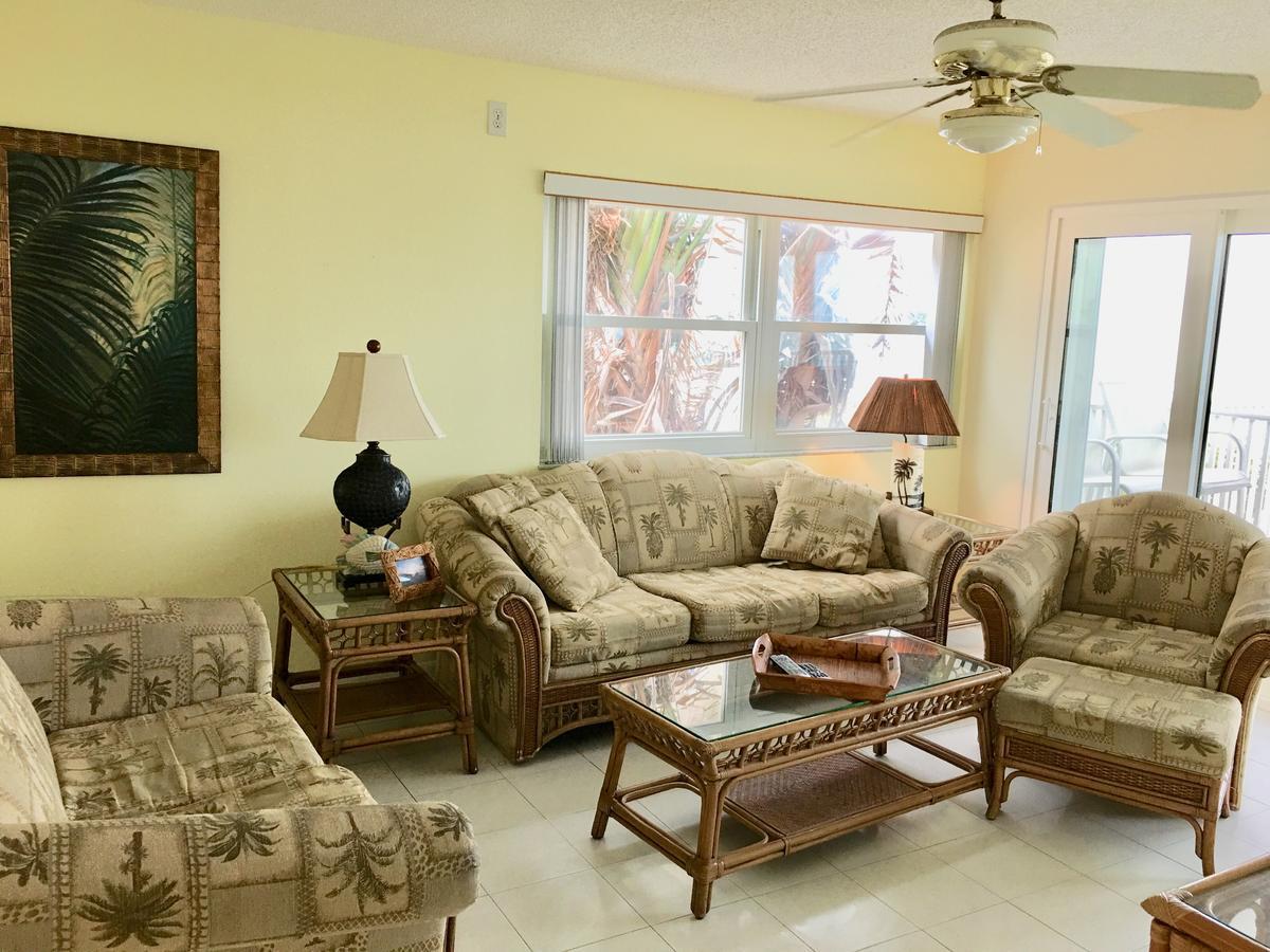 Apartment Joyce's Beachfront 2 *