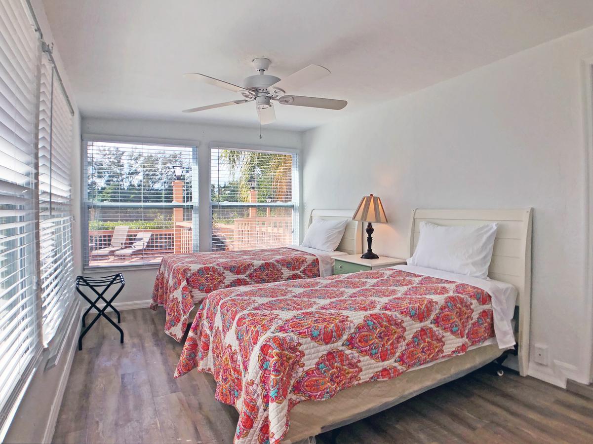 Flip Flop Cottages - Siesta Key *