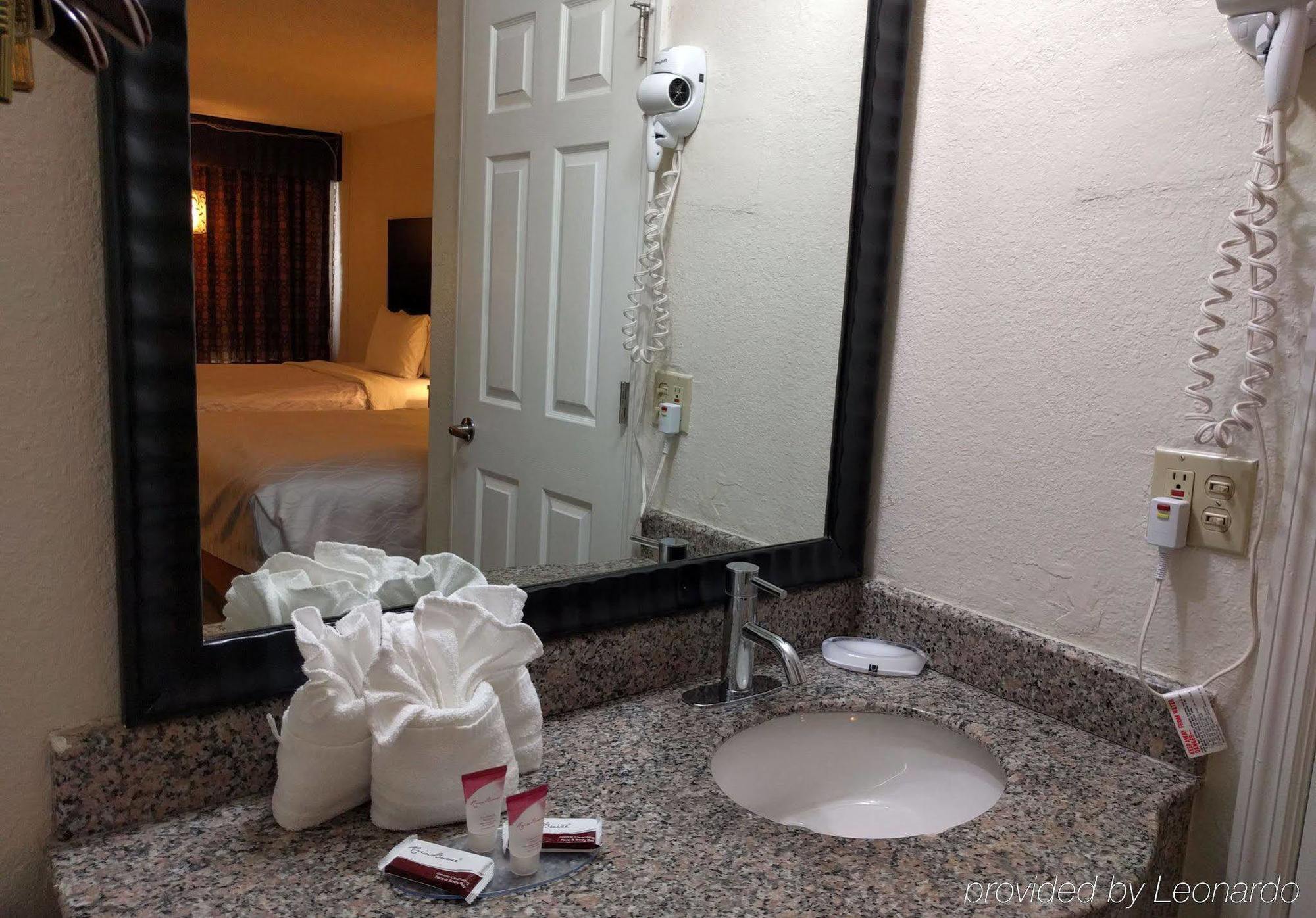 Hotel Red Carpet Airport Lauderdale Dania Beach