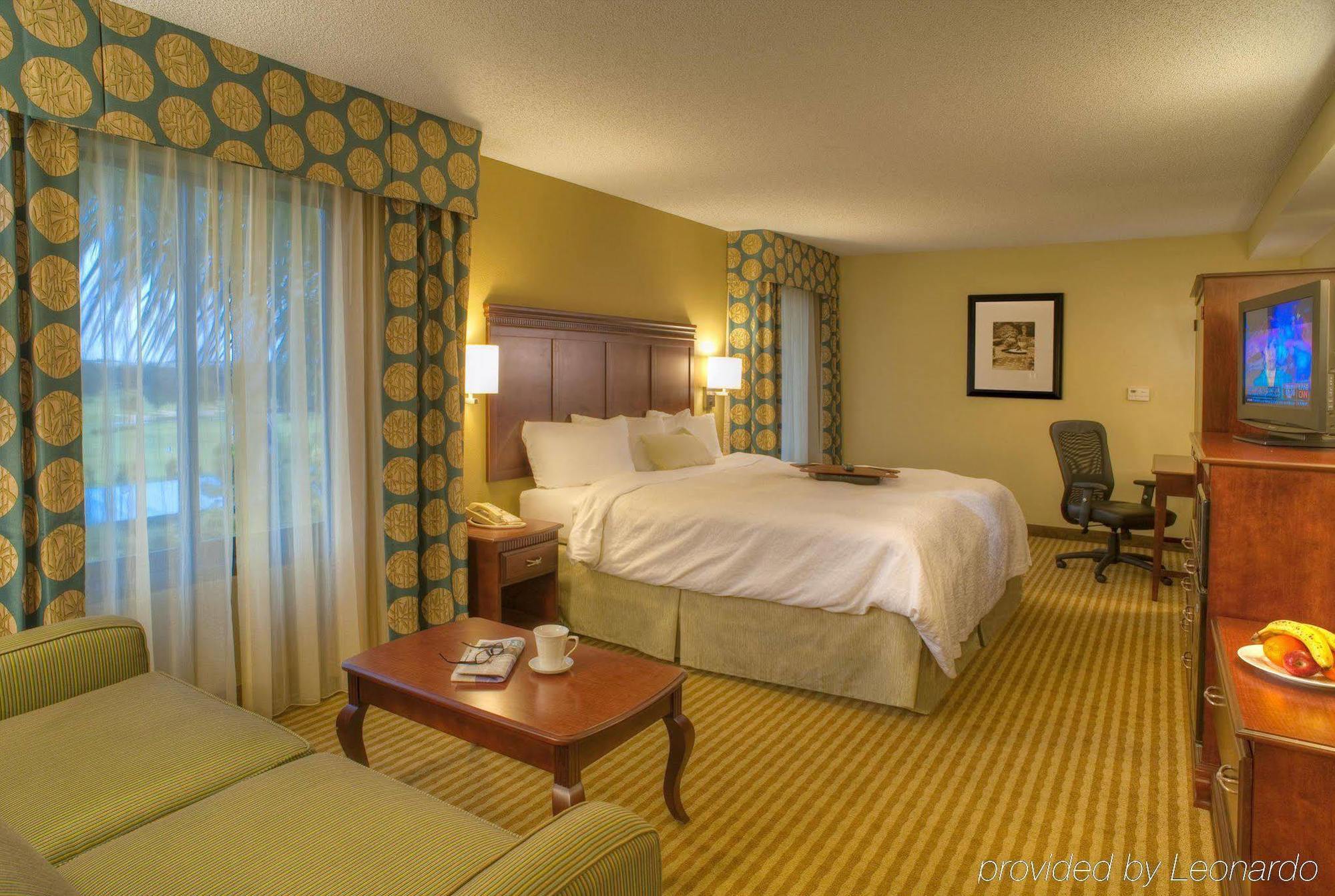 Hampton Hotel 4*