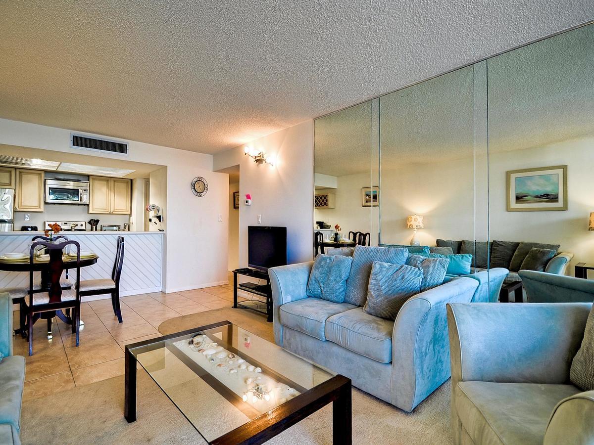 440 West 408n *