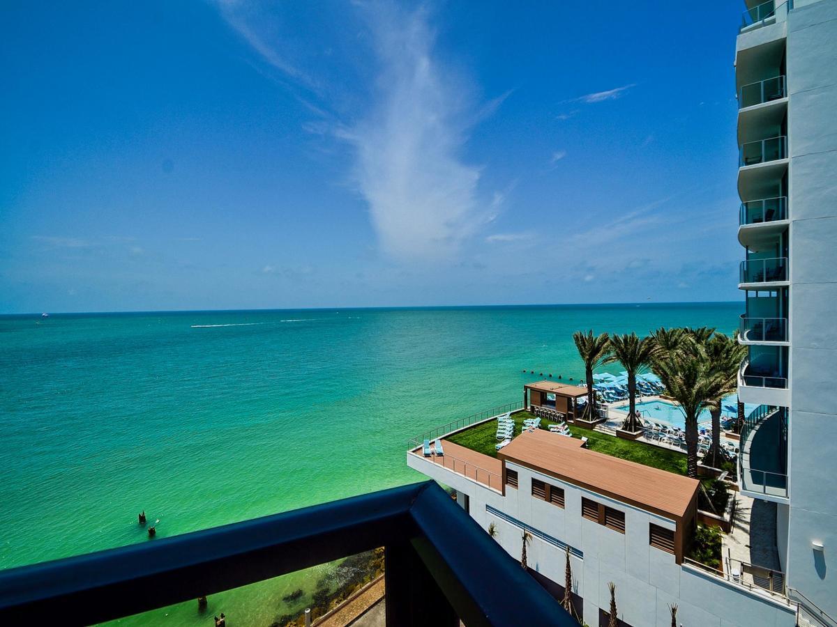 440 West 808n * Clearwater Beach