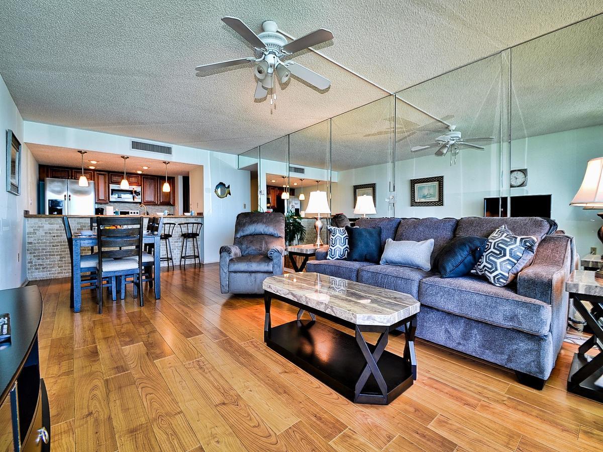440 West 808n Clearwater Beach
