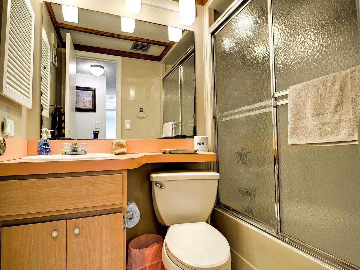 440 West 408n Clearwater Beach