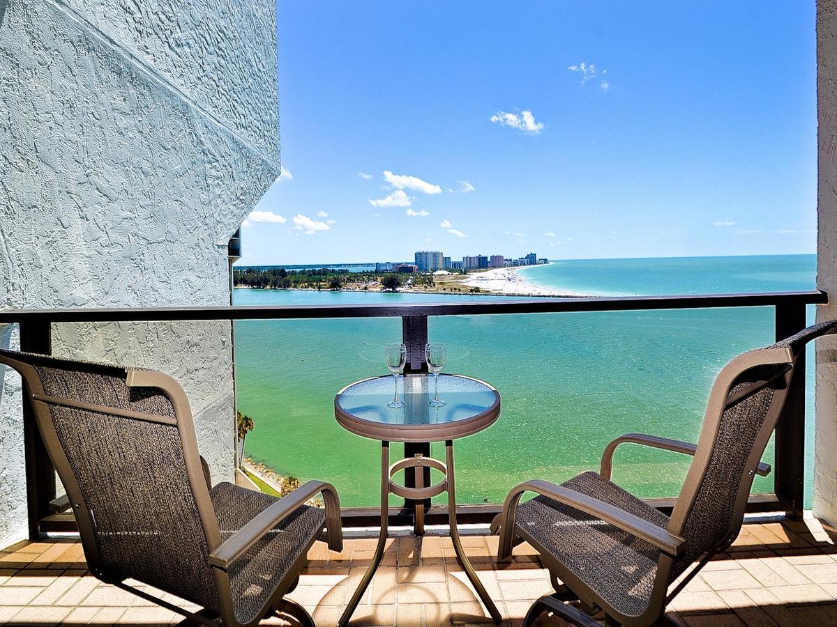 440 West 1604n * Clearwater Beach
