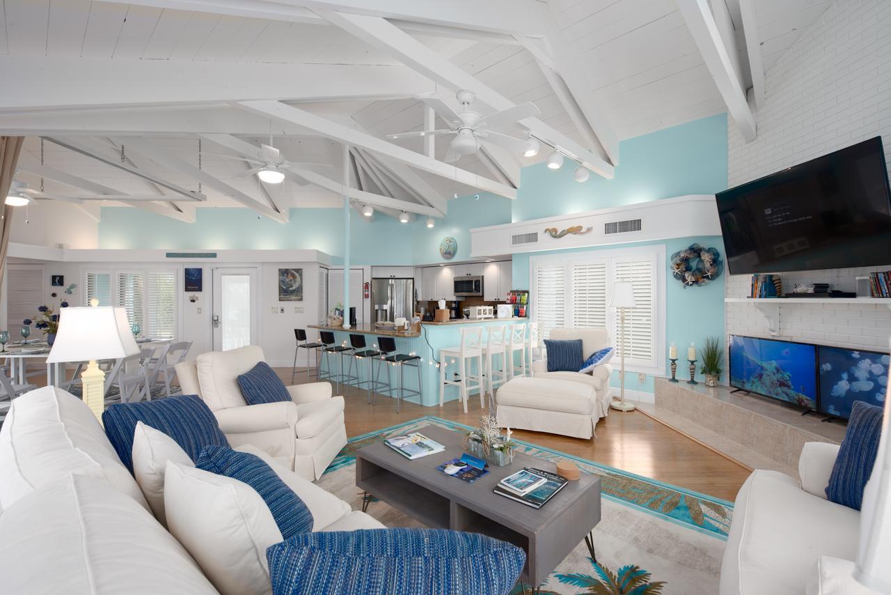 Aquarius North Stuart