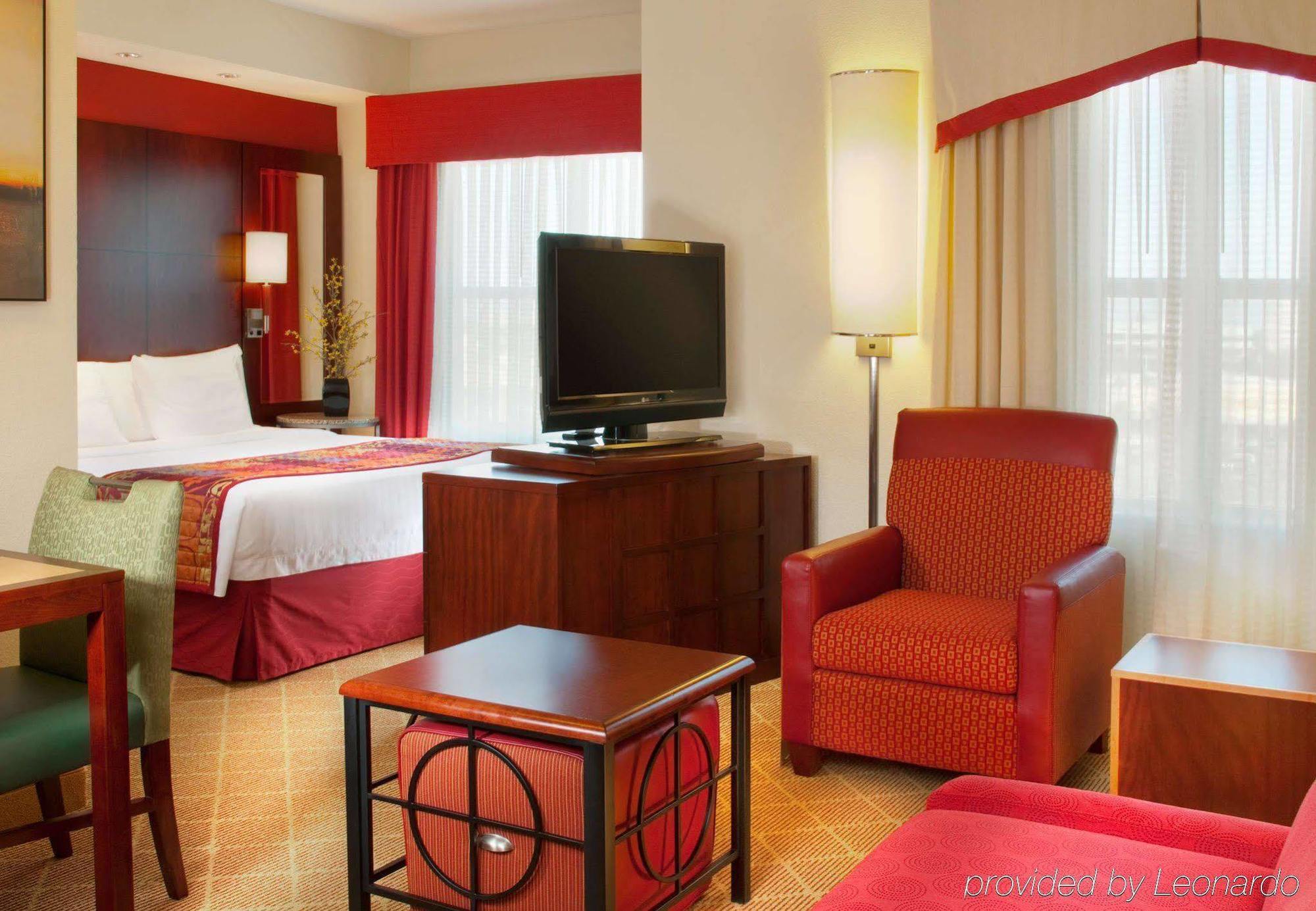 Residence Inn Melbourne Hotel