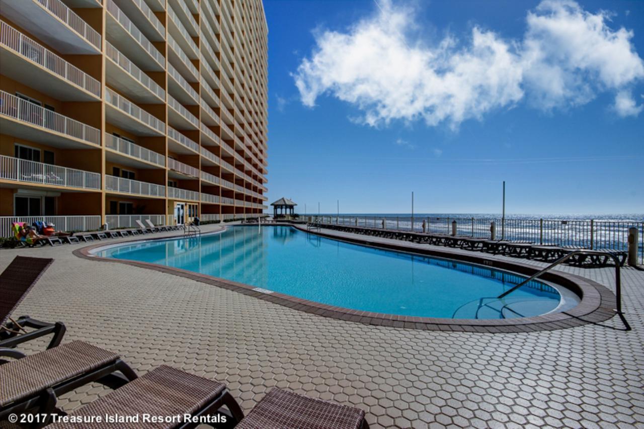 Aparthotel Treasure Island 2102 Front *