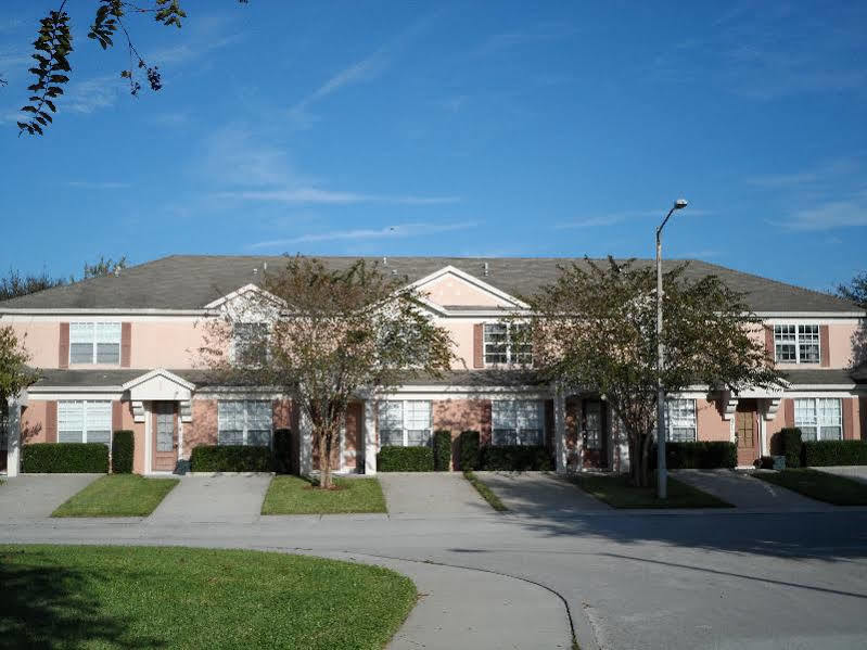 Area And Townhomes Hotel Celebration