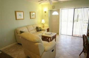 Sandpiper - Florida Inn